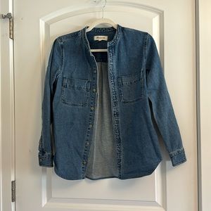 Madewell denim collarless shirt/jacket, runs big